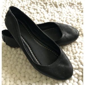 Frye Carson Ballet Flats